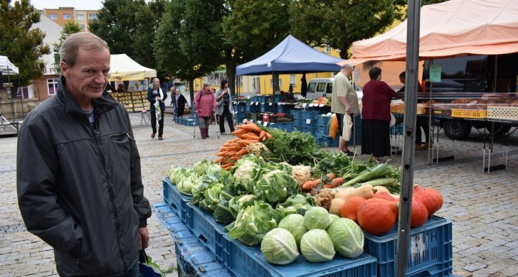 severočeské farmářské trhy jirkov (1).jpg